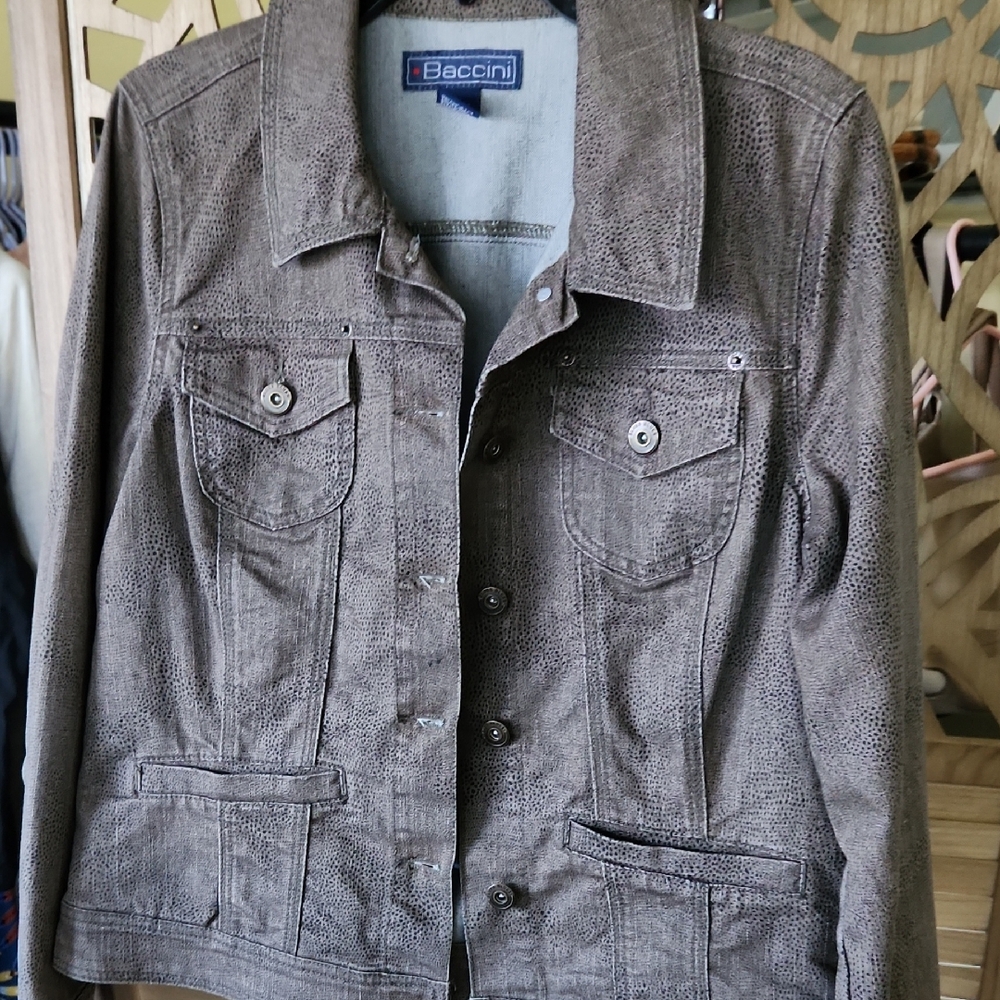 Baccini Taupe Textured Button-Up Jacket